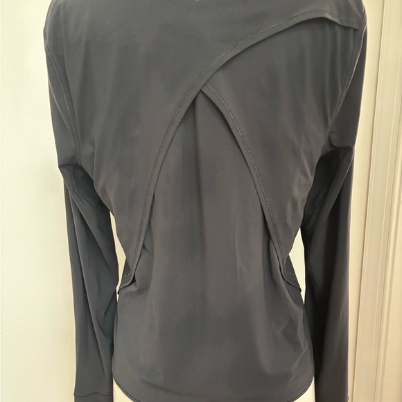 Lululemon UV Protection Fold over Long Sleeve Running Shirt unworn - Picture 9 of 9